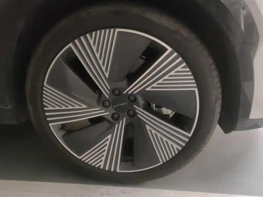 Lynk & Co 08 EM-P 2023 model, 245km ultra-long range Halo — миниатюра 6