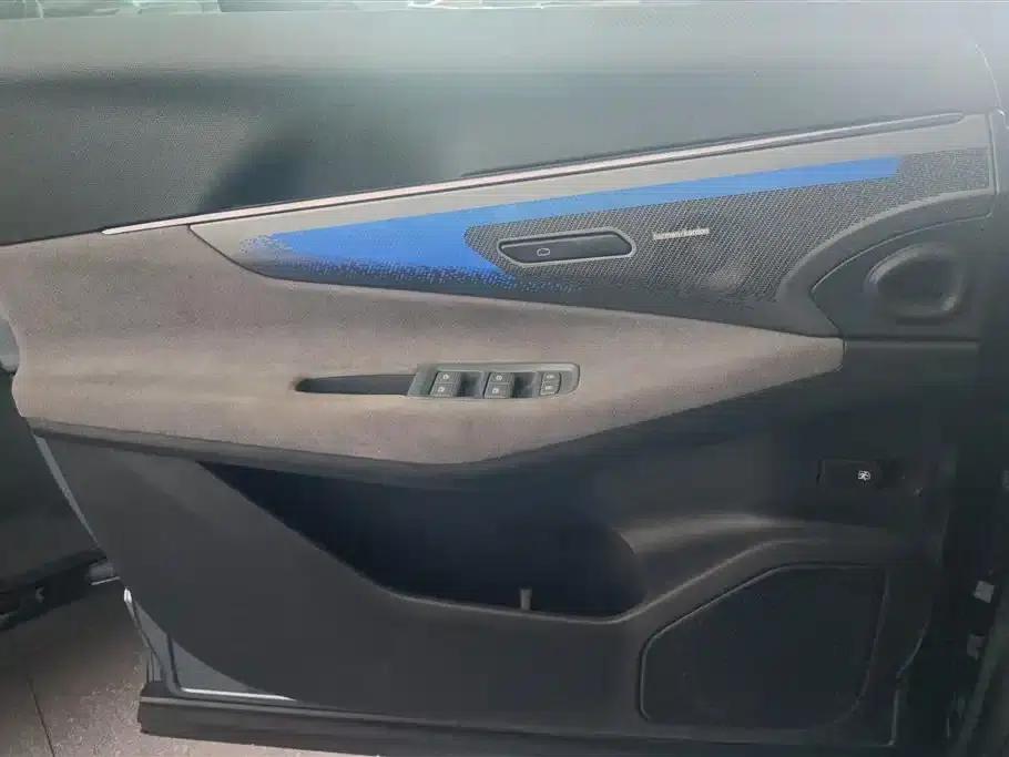 Lynk & Co 08 EM-P 2025 model, 220km/h, Halo four-wheel drive performance — миниатюра 7
