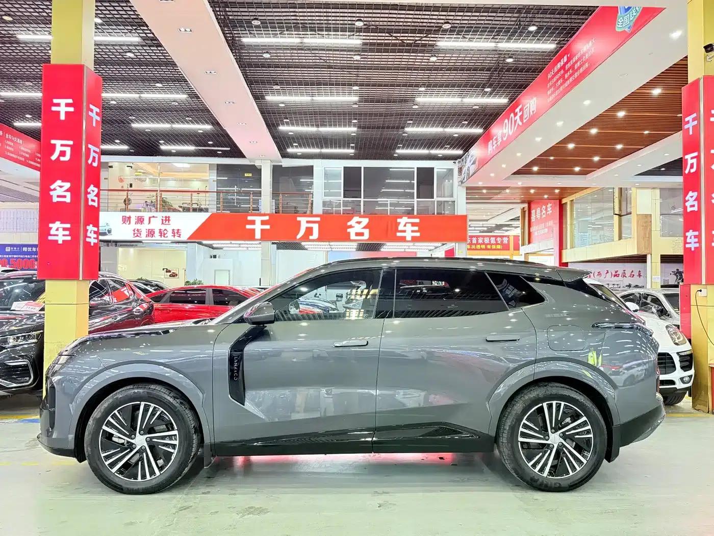 Lynk & Co 08 EM-P 2025 Model, 120km Long Range Pro — миниатюра 3