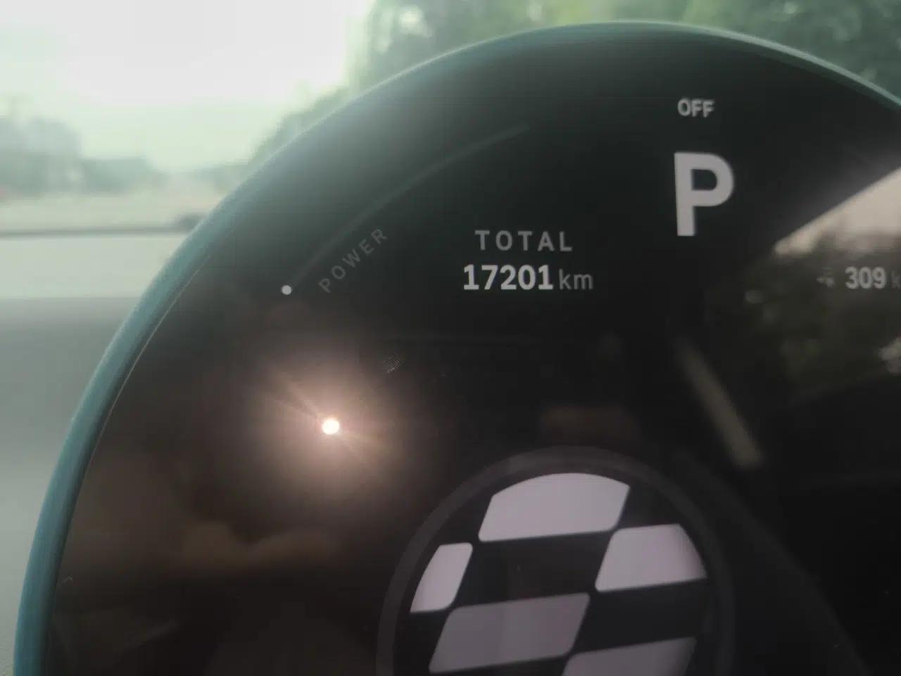 MINI Electric COOPER 2025 456km COOPER E Classic Style — миниатюра 13