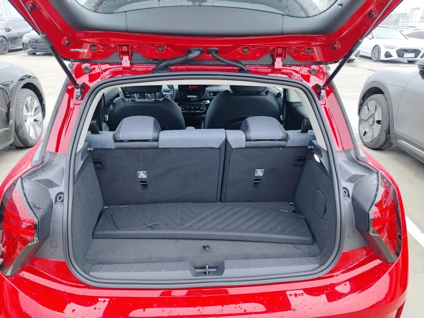 MINI Electric COOPER 2024 456km COOPER E Classic Edition — миниатюра 22