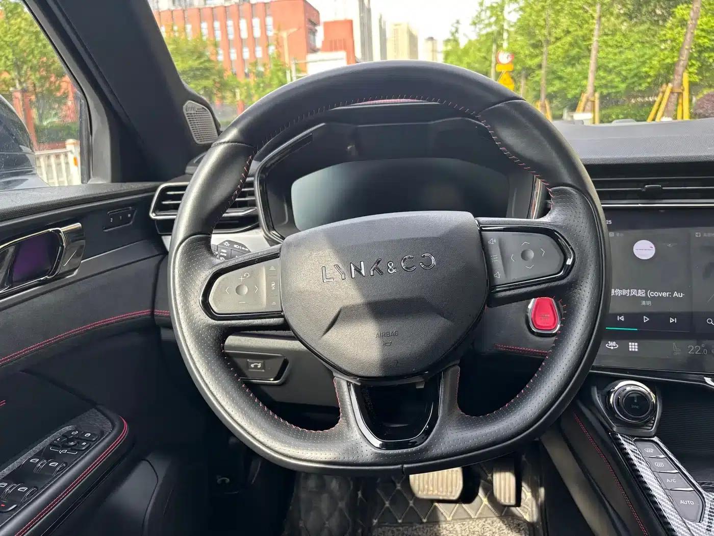 Lynk & Co 05 2020 2.0TD AWD Halo — миниатюра 12