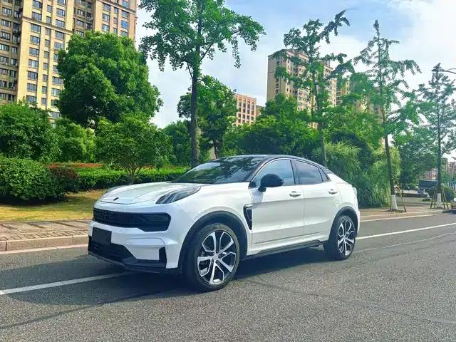Lynk & Co 05 2020 2.0TD AWD Halo