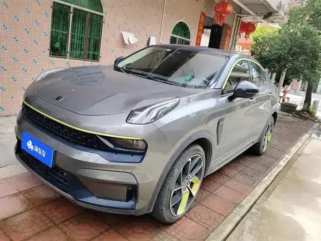 Lynk & Co 05 2020 2.0TD Two-Wheel Drive Halo