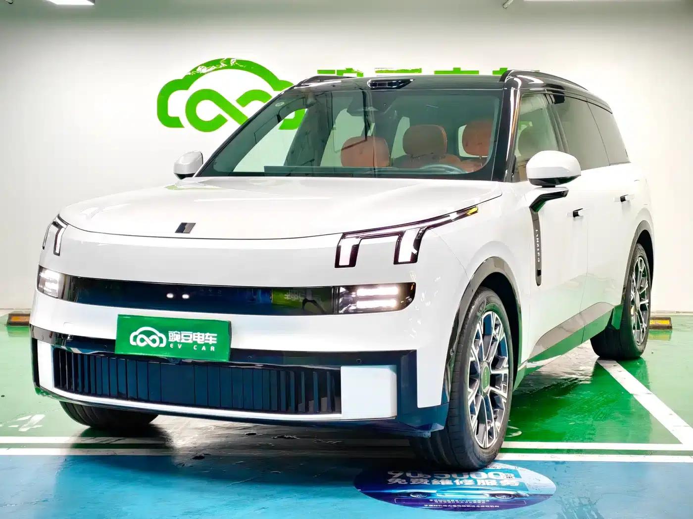 Lynk & Co 900 2025 2.0T Ultra 6-seater — миниатюра 1