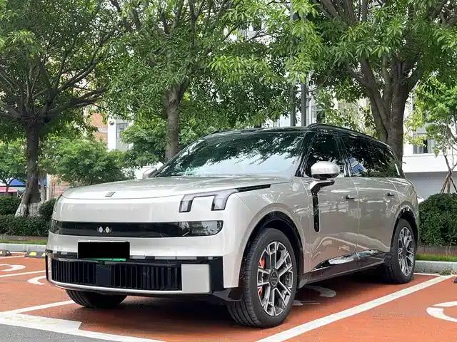 Lynk & Co 900 2025 1.5T Ultra 6-seater