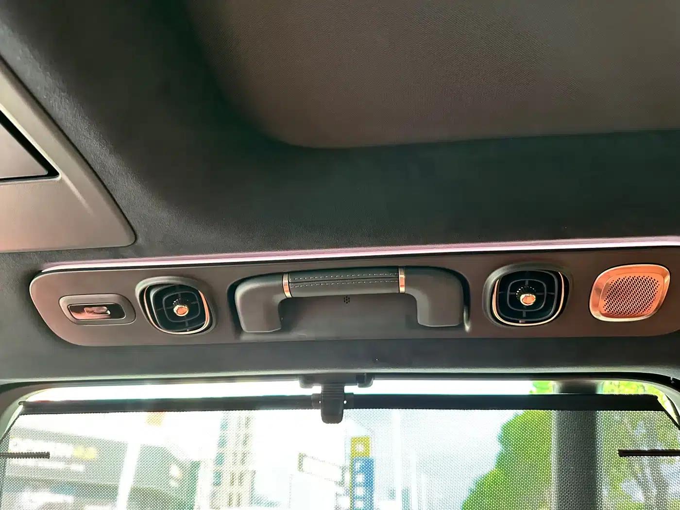 Lynk & Co 900 2025 1.5T Ultra 6-seater — миниатюра 22