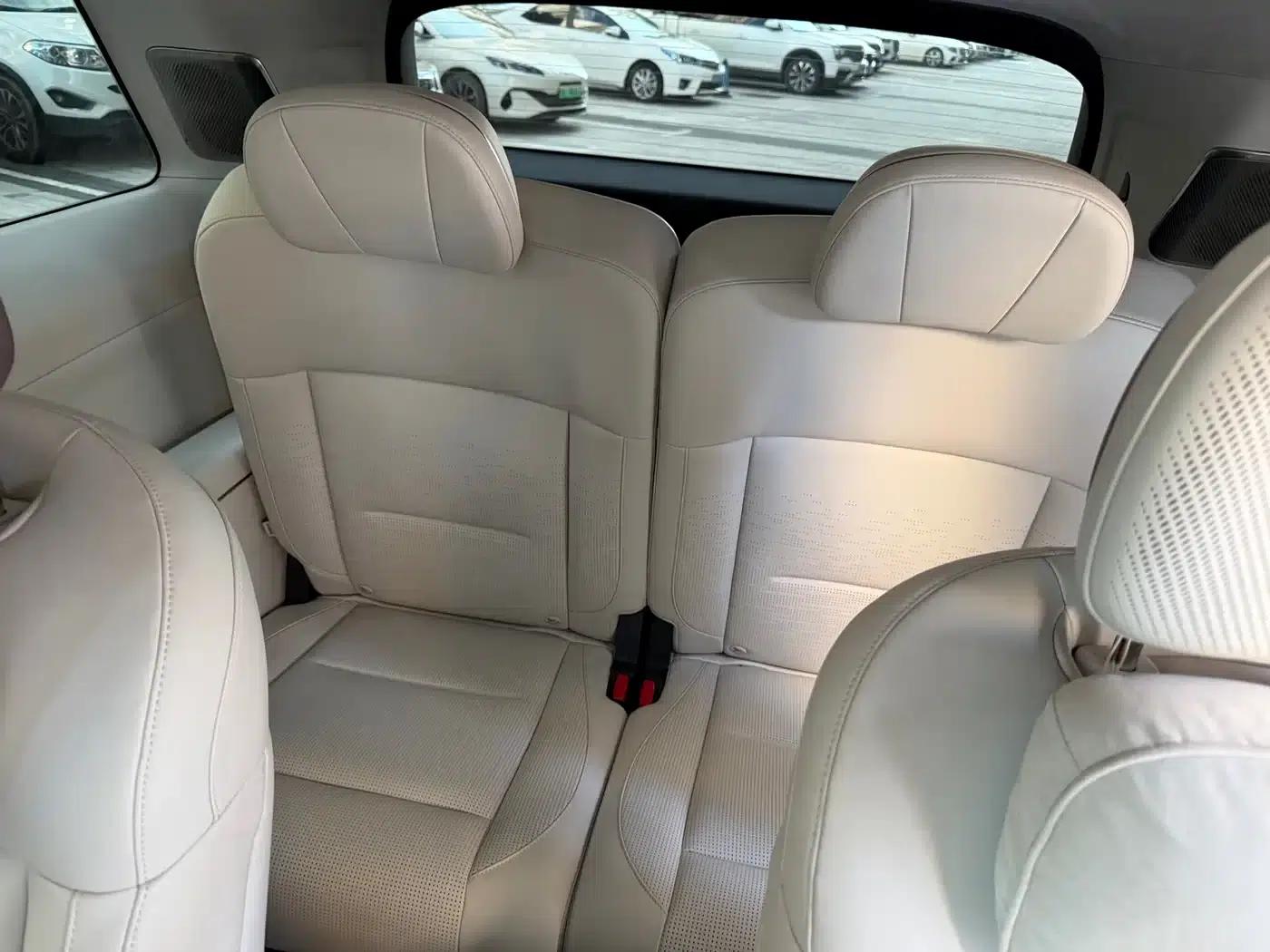 Lynk & Co 900 2025 1.5T Ultra 6-seater — миниатюра 6