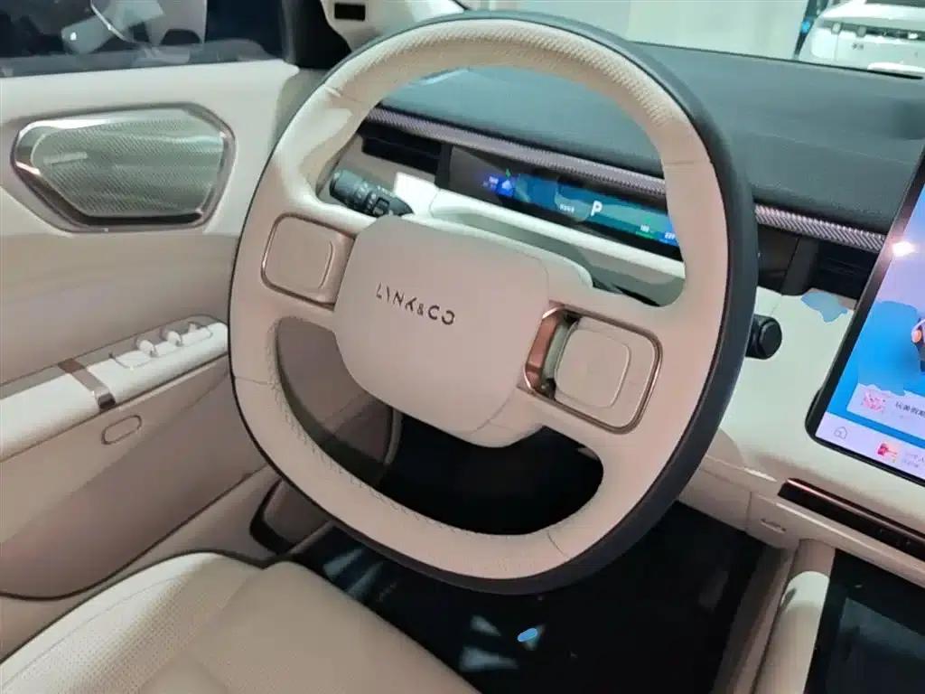 Lynk & Co 900 2025 2.0T Ultra 6-seater — миниатюра 11