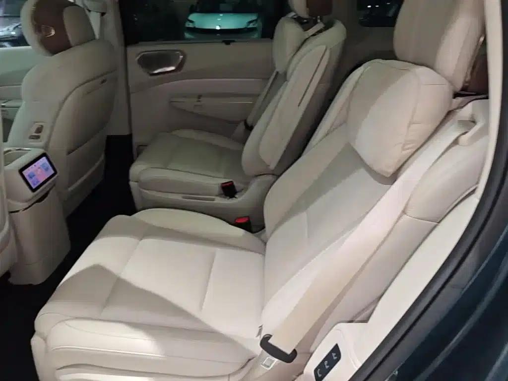 Lynk & Co 900 2025 2.0T Ultra 6-seater — миниатюра 17