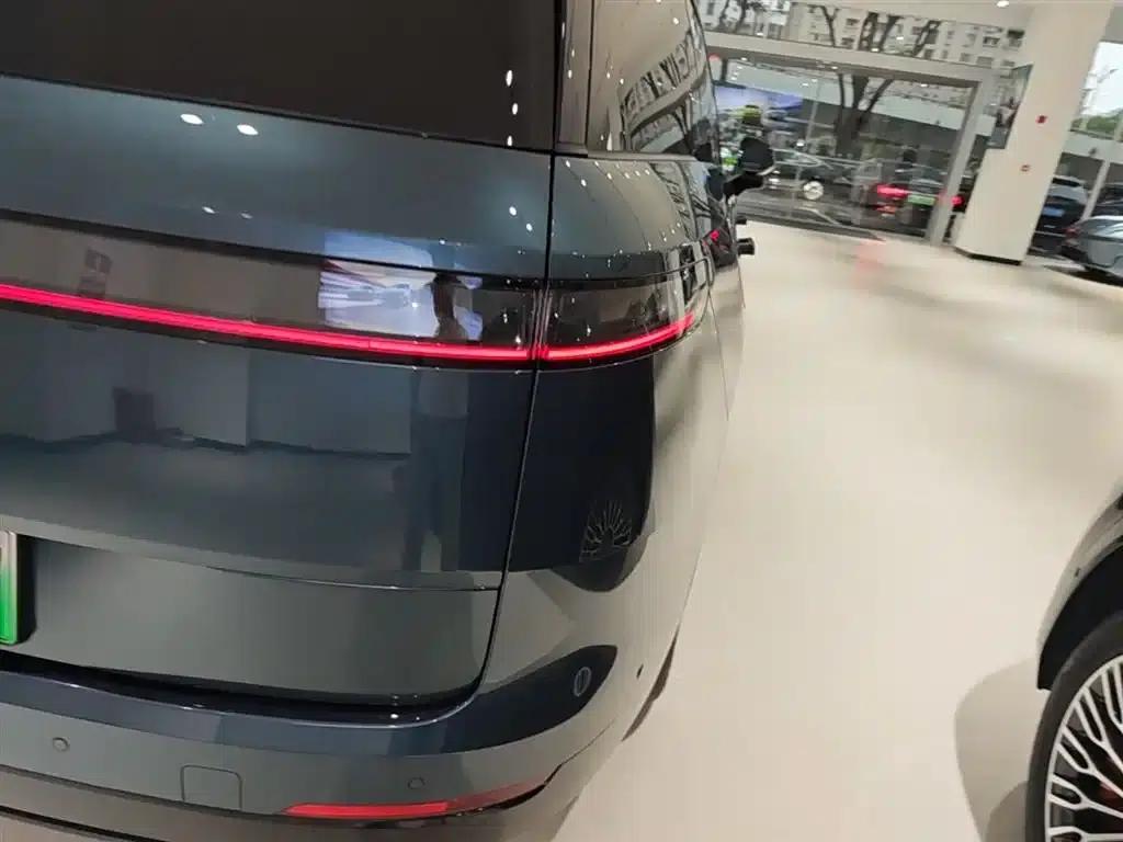 Lynk & Co 900 2025 2.0T Ultra 6-seater — миниатюра 8