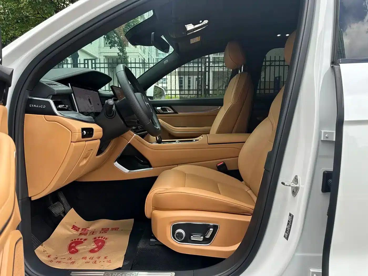 Lynk & Co 09 EM-P 2024 2.0TD EM-P AWD HALO 6-seater — миниатюра 9