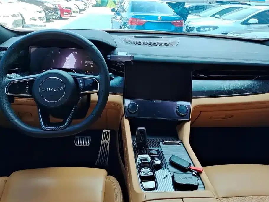 Lynk & Co 09 EM-P 2021 2.0T PHEV Halo 6-seater — миниатюра 12