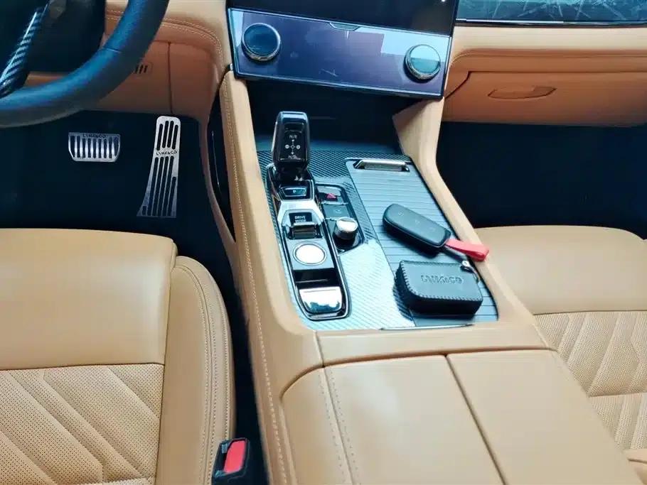 Lynk & Co 09 EM-P 2021 2.0T PHEV Halo 6-seater — миниатюра 16