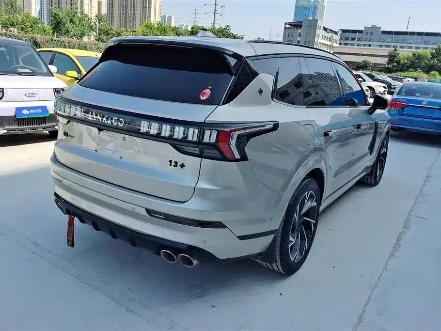 Lynk & Co 09 EM-P 2021 2.0T PHEV Halo 6-seater — миниатюра 3