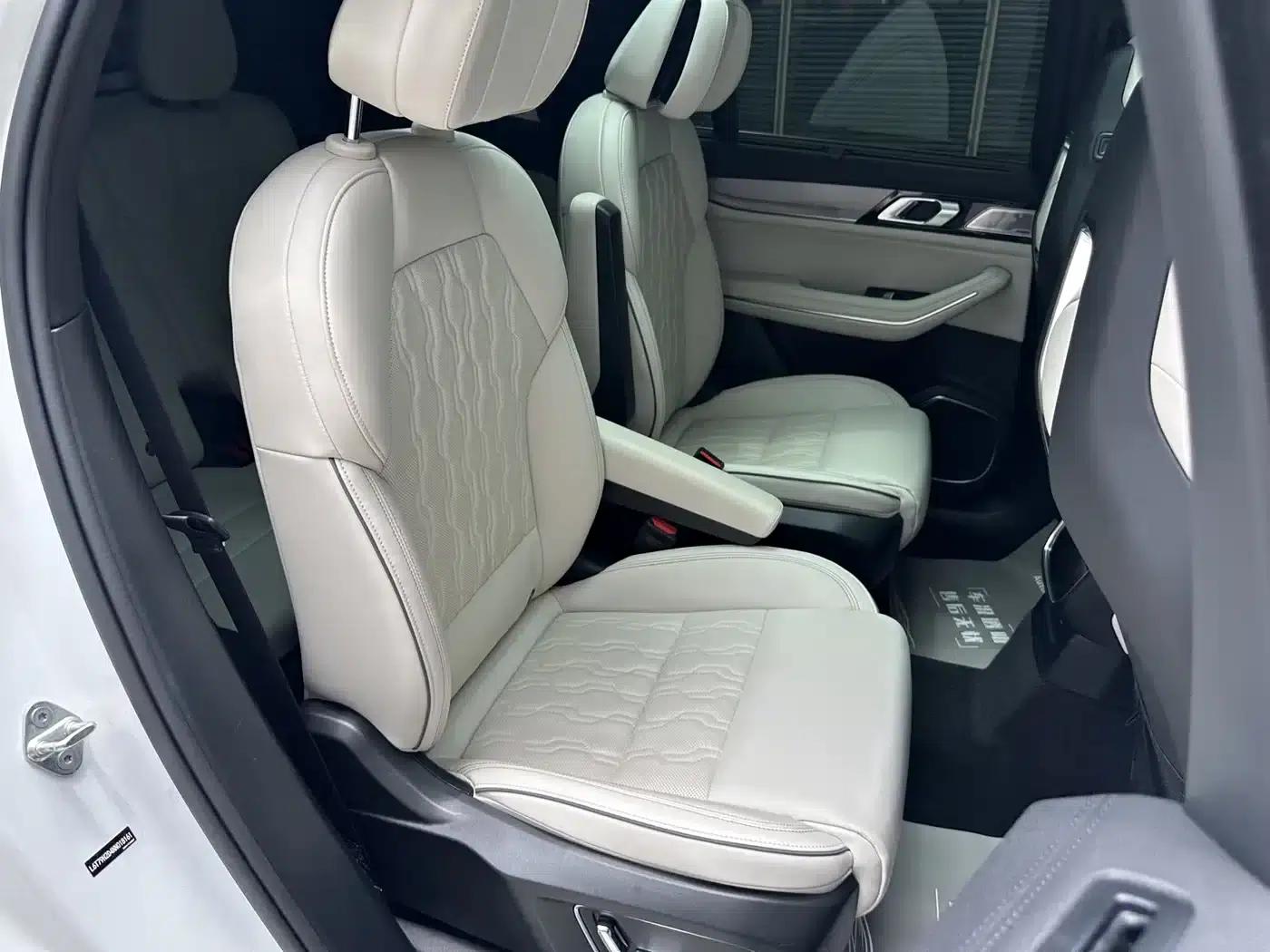 Lynk & Co 09 EM-P 2021 2.0T PHEV Ultra Six-Seater — миниатюра 8
