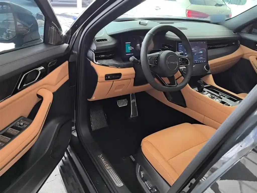 Lynk & Co 09 EM-P 2021 2.0T PHEV Halo 7-seater — миниатюра 16