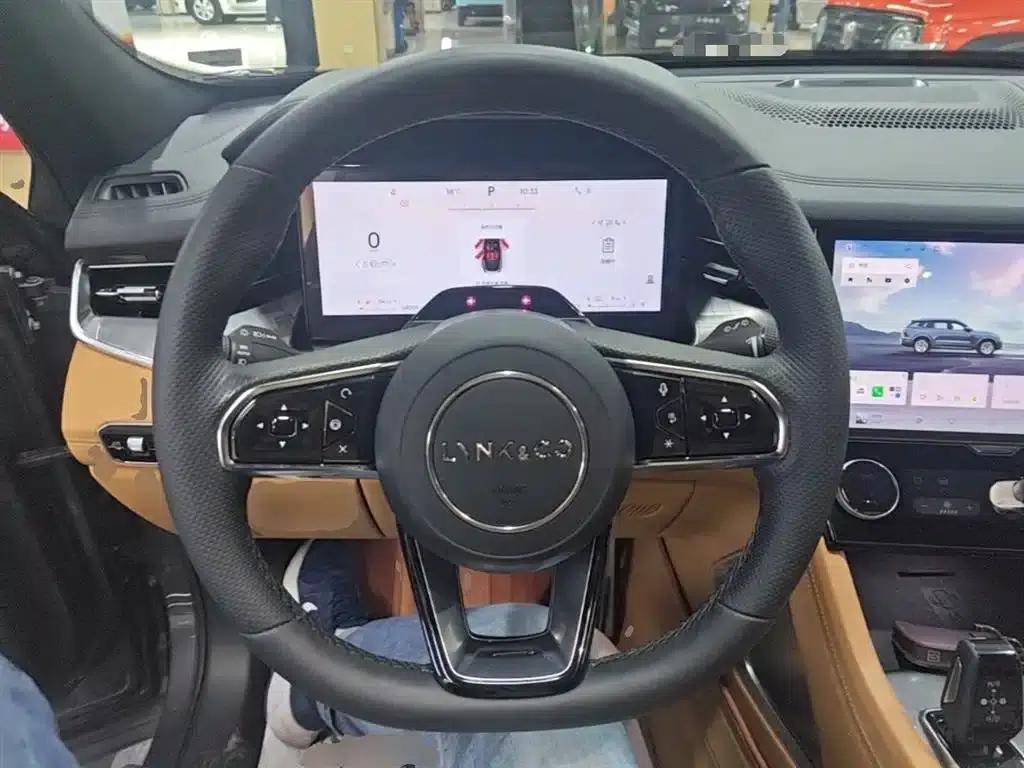 Lynk & Co 09 EM-P 2023 2.0TD EM-P Long Range Edition PM 7-seater — миниатюра 11