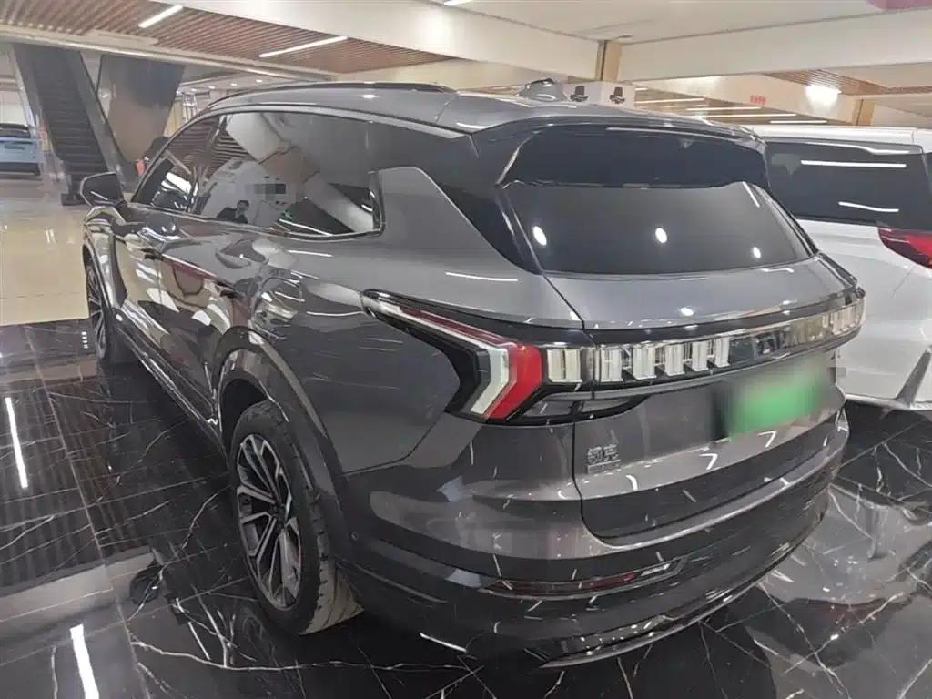 Lynk & Co 09 EM-P 2023 2.0TD EM-P Long Range Edition PM 7-seater — миниатюра 5