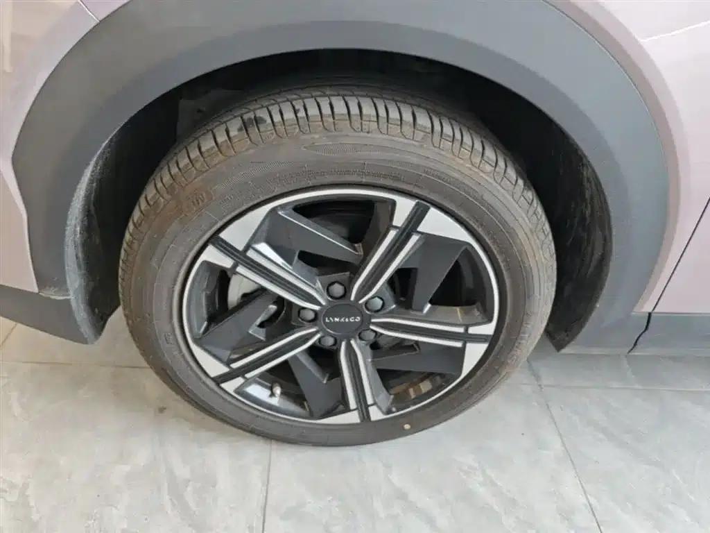 Lynk & Co 06 EM-P 2023 Model, EM-P 126km Long Range Halo — миниатюра 23