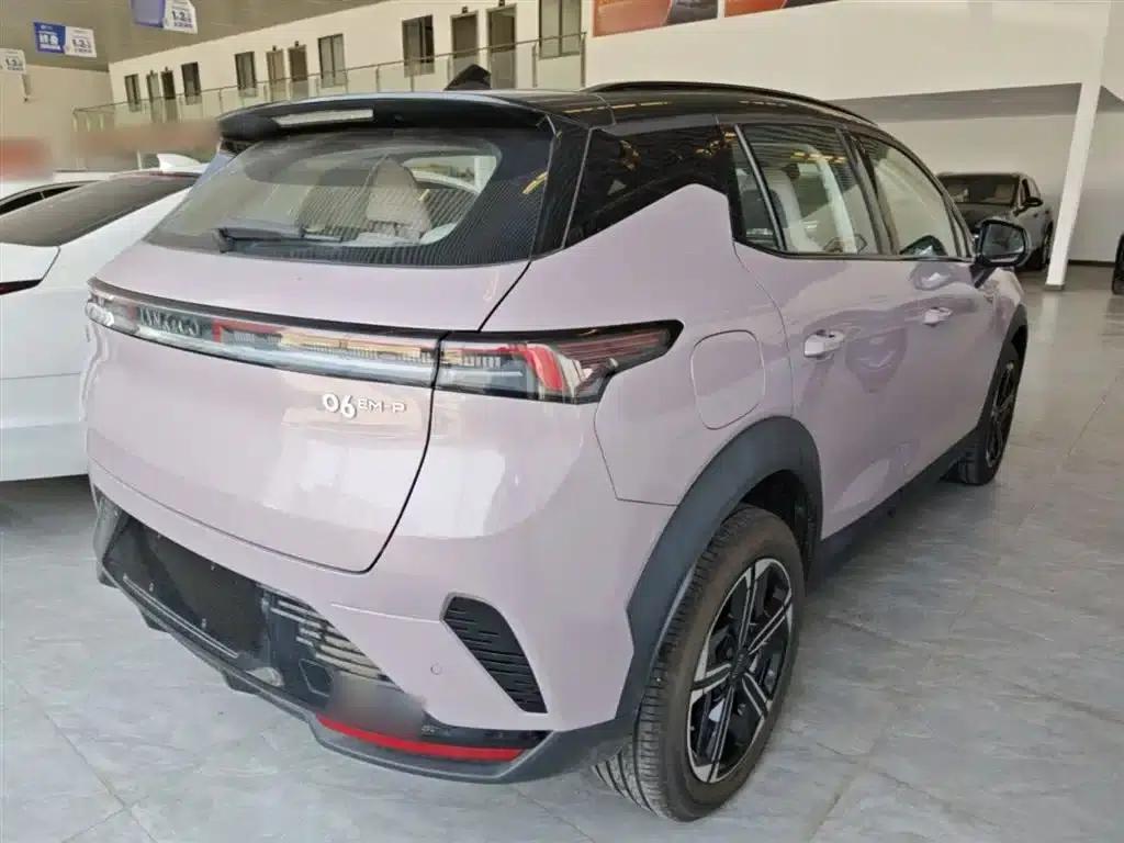 Lynk & Co 06 EM-P 2023 Model, EM-P 126km Long Range Halo — миниатюра 7