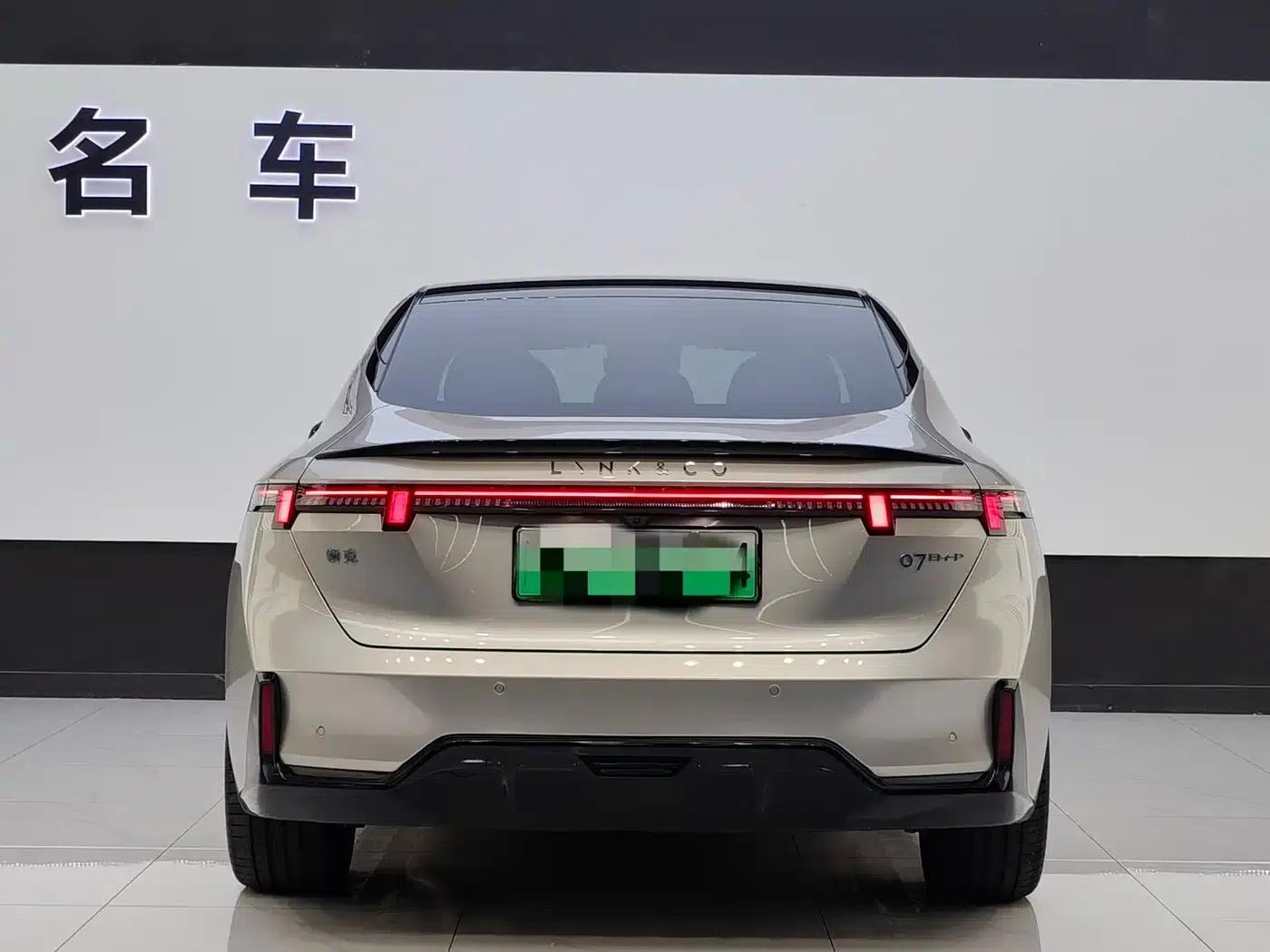 Lynk & Co 07 EM-P 2024 Model EM-P 126L Long Range Ultra — миниатюра 8