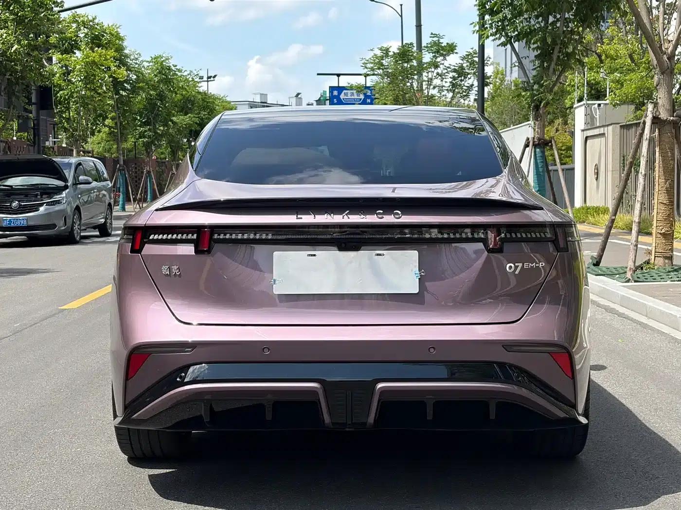 Lynk & Co 07 EM-P 2026 Model, 126km Long Range Ultra H7 — миниатюра 15