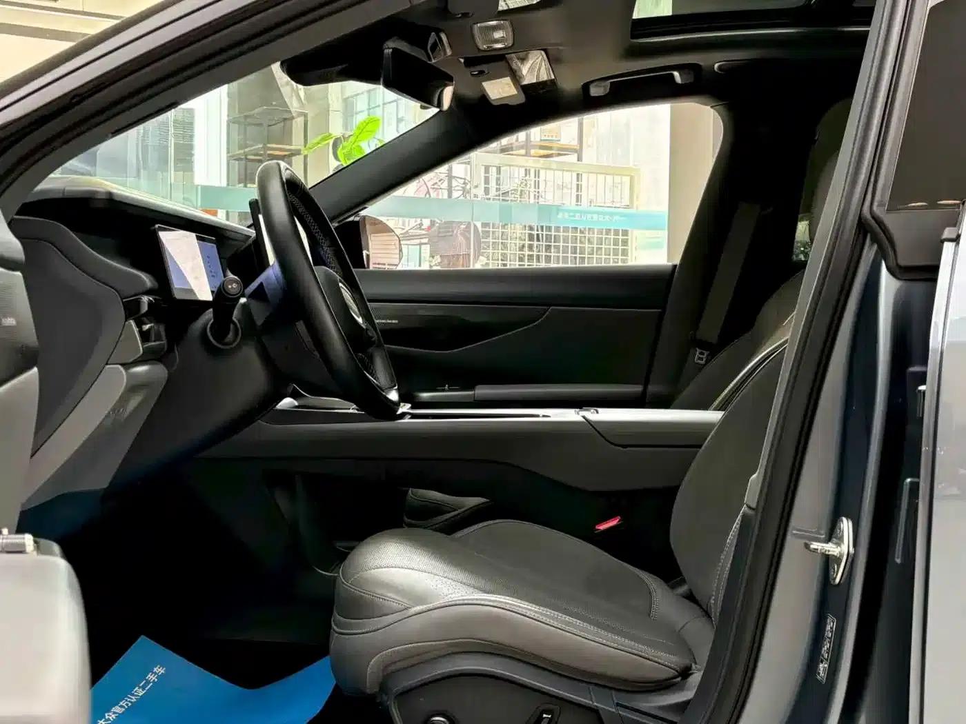 Lynk & Co 07 EM-P 2024 Model EM-P 126L Long Range Intelligent Driving Ultra — миниатюра 15