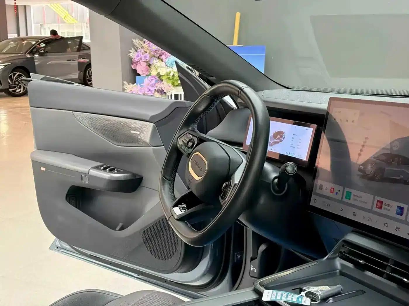 Lynk & Co 07 EM-P 2024 Model EM-P 126L Long Range Intelligent Driving Ultra — миниатюра 9