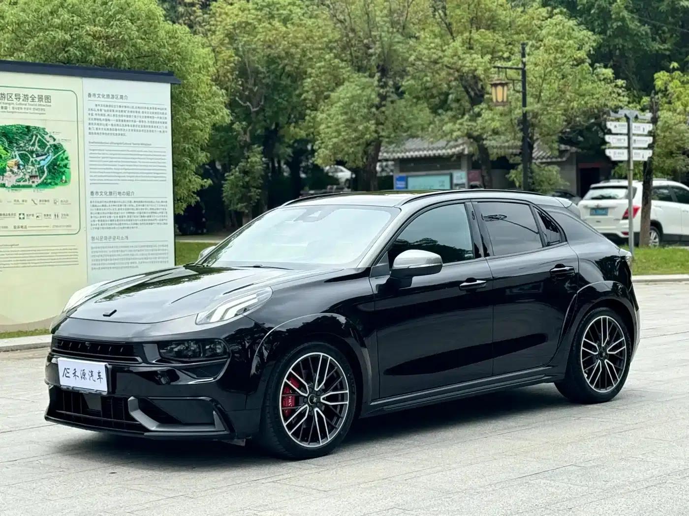 Lynk & Co 02 Hatchback 2021 2.0TD Halo Driving Package Edition — миниатюра 1