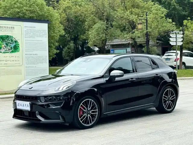 Lynk & Co 02 Hatchback 2021 2.0TD Halo Driving Package Edition