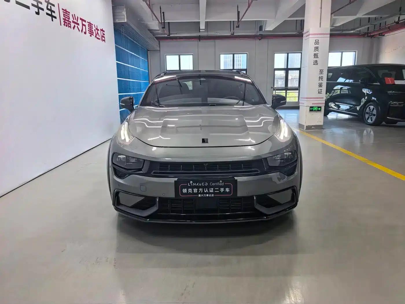 Lynk & Co 02 Hatchback 2022 2.0TD Pro — миниатюра 2