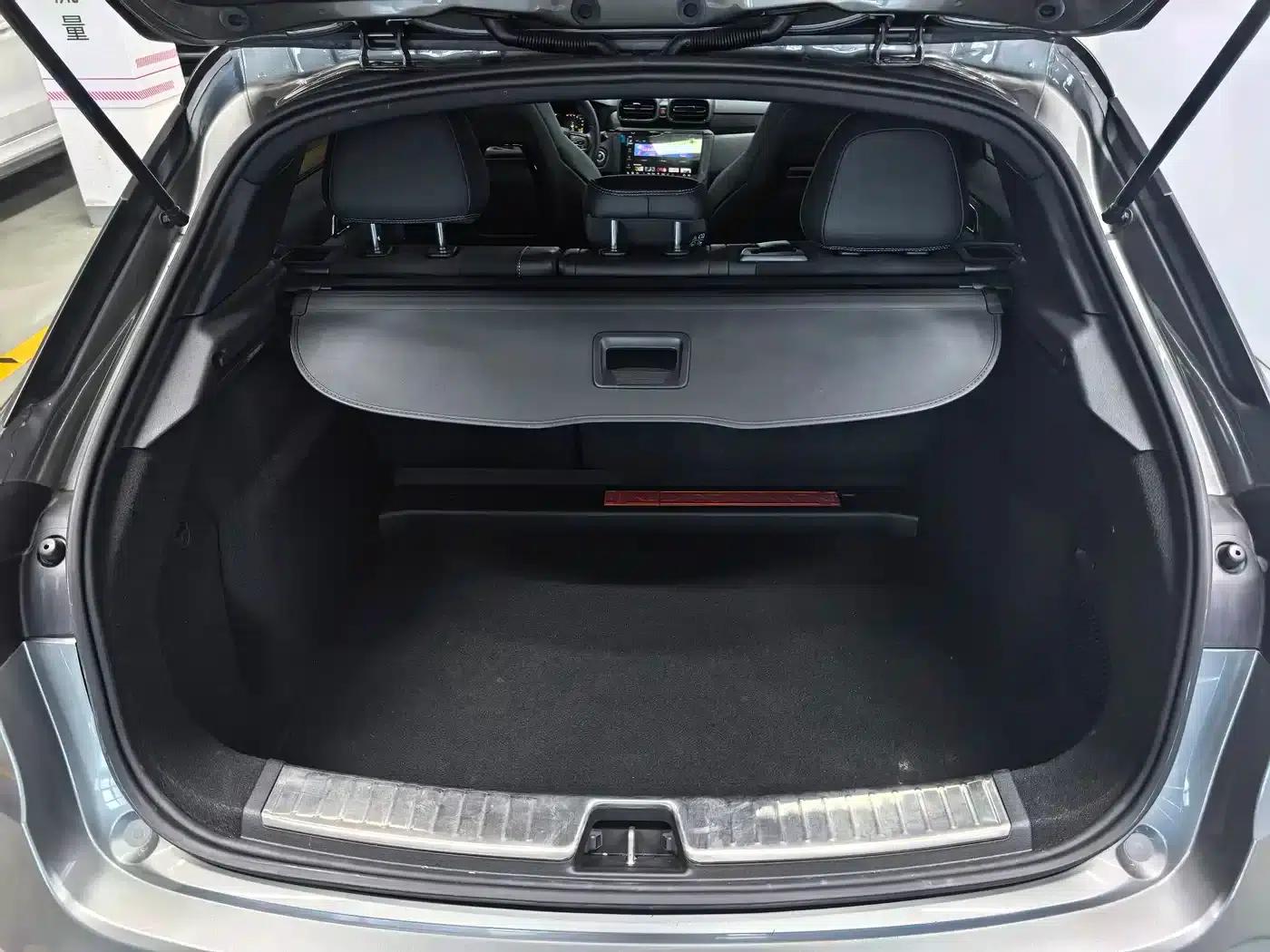 Lynk & Co 02 Hatchback 2022 2.0TD Pro — миниатюра 16