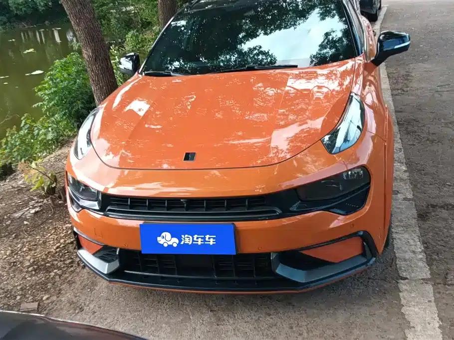 Lynk & Co 02 Hatchback 2021 2.0TD Halo — миниатюра 2