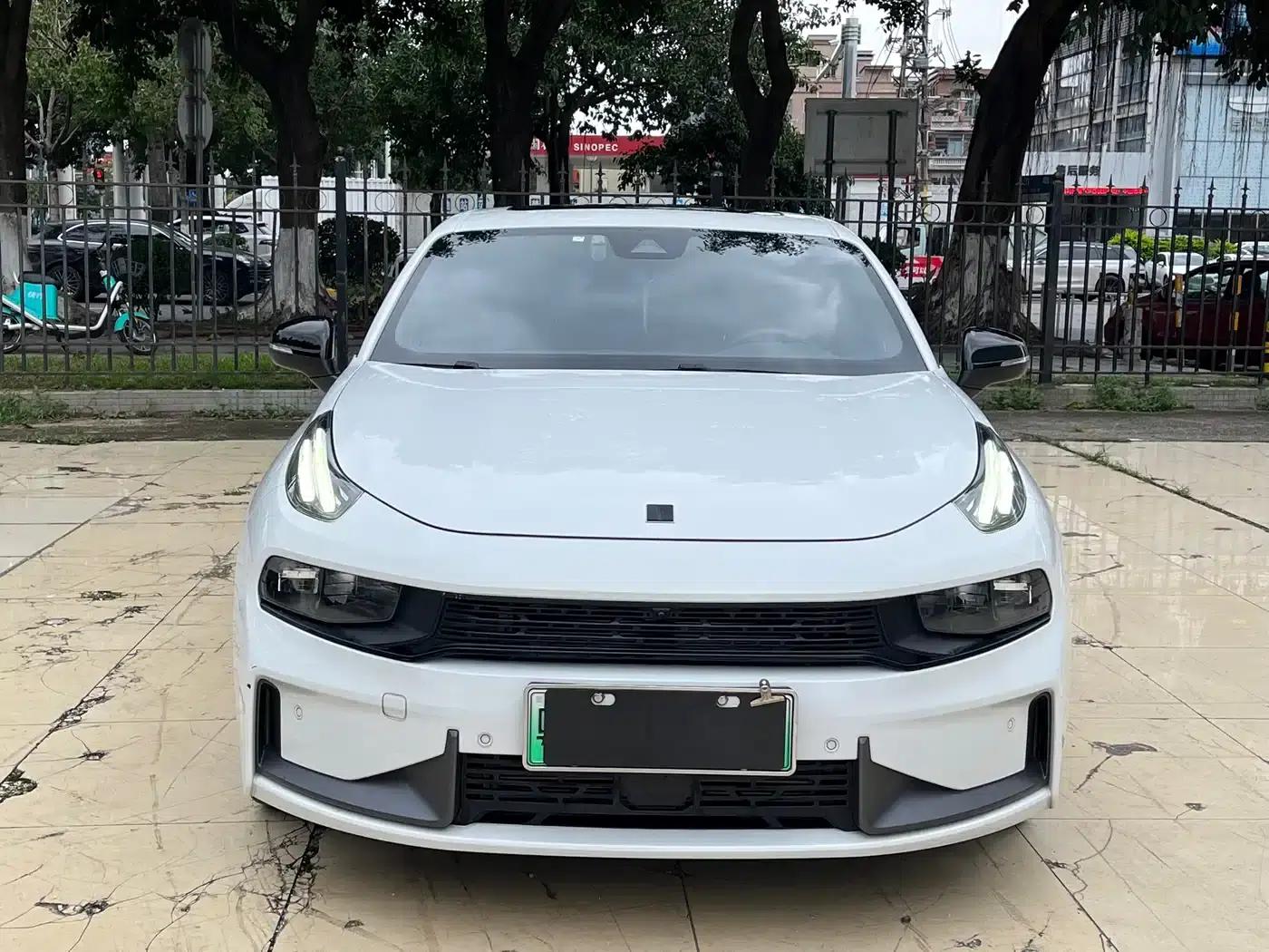 Lynk & Co 03 PHEV 2021 1.5T Pro — миниатюра 2