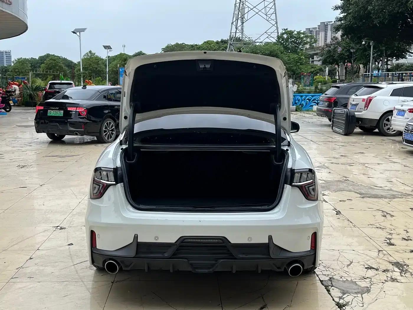 Lynk & Co 03 PHEV 2021 1.5T Pro — миниатюра 20