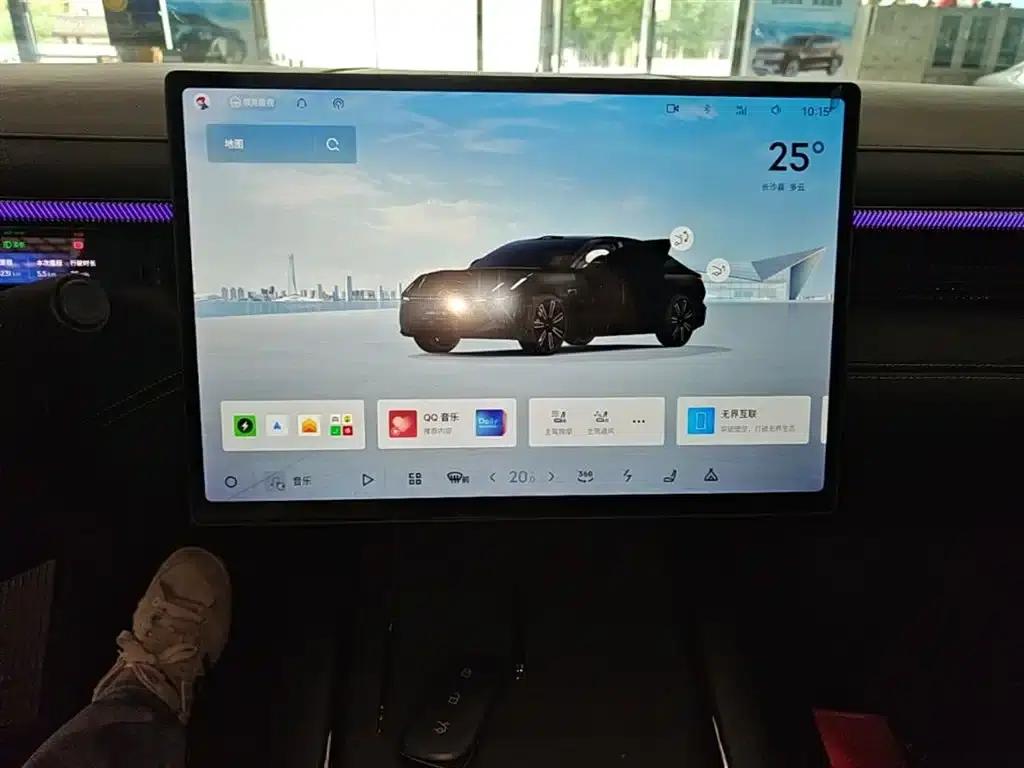 Lynk & Co 10 2025 240 AWD Ultra — миниатюра 13
