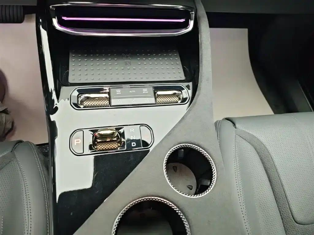 2023 ELETRE S+ — миниатюра 14