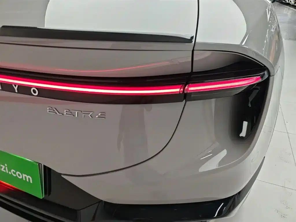 2023 ELETRE S+ — миниатюра 8