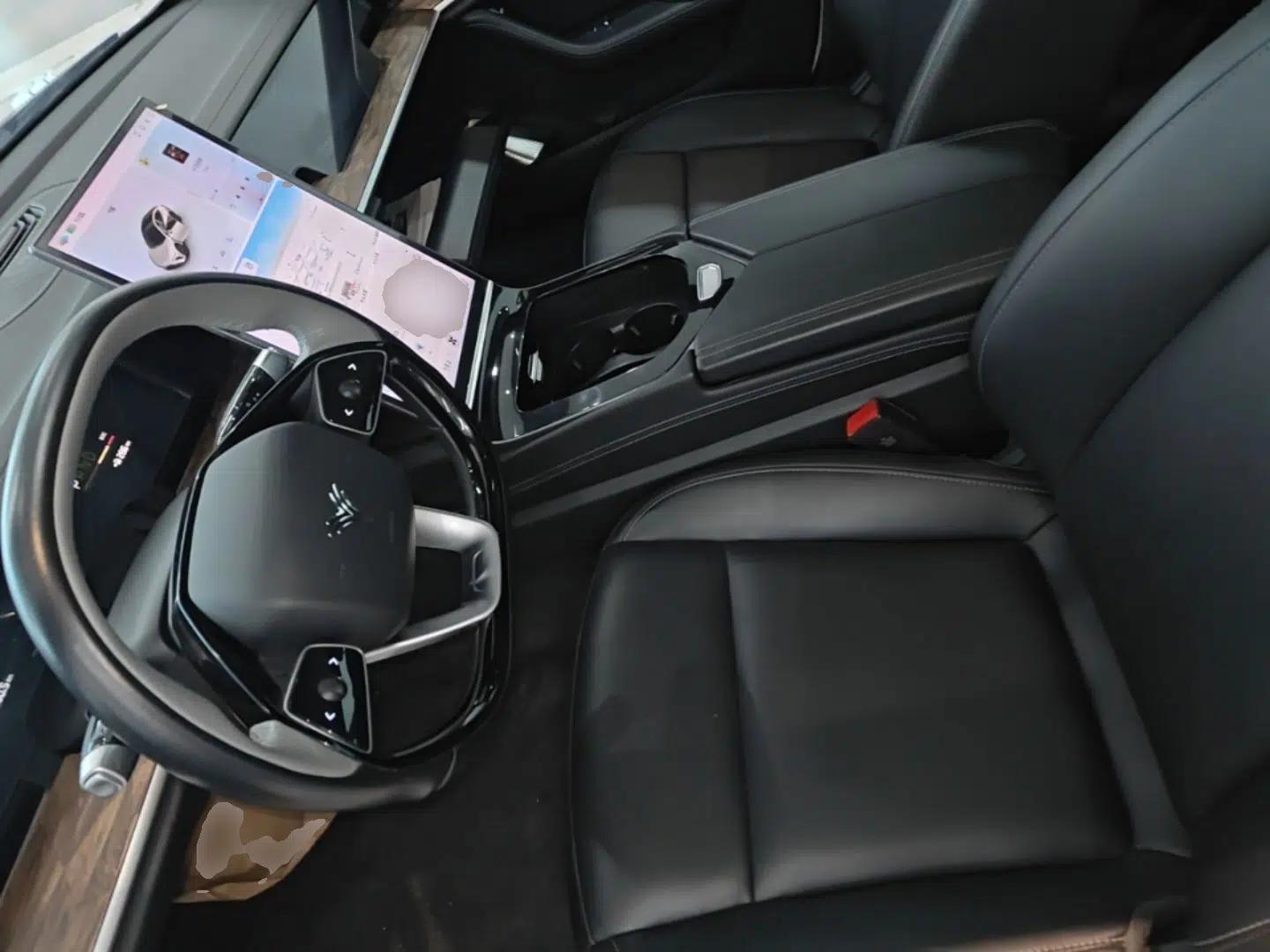 NETA S 2023 Pure Electric 520km Rear-Drive Lite Version — миниатюра 18
