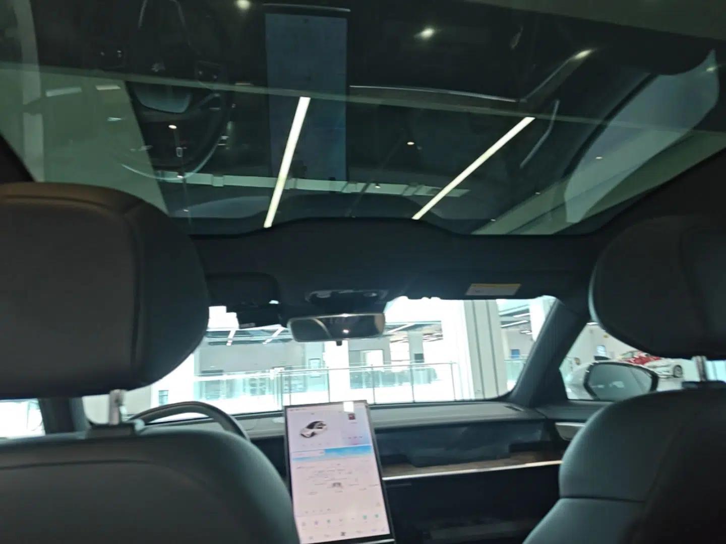 NETA S 2023 Pure Electric 520km Rear-Drive Lite Version — миниатюра 21