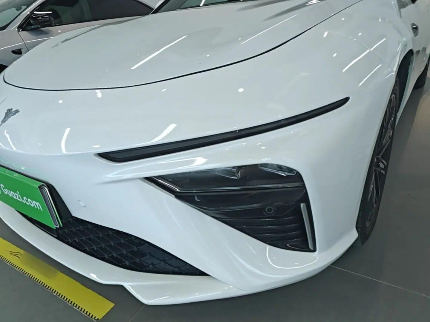 NETA S 2023 Pure Electric 520km Rear-Drive Lite Version — миниатюра 9