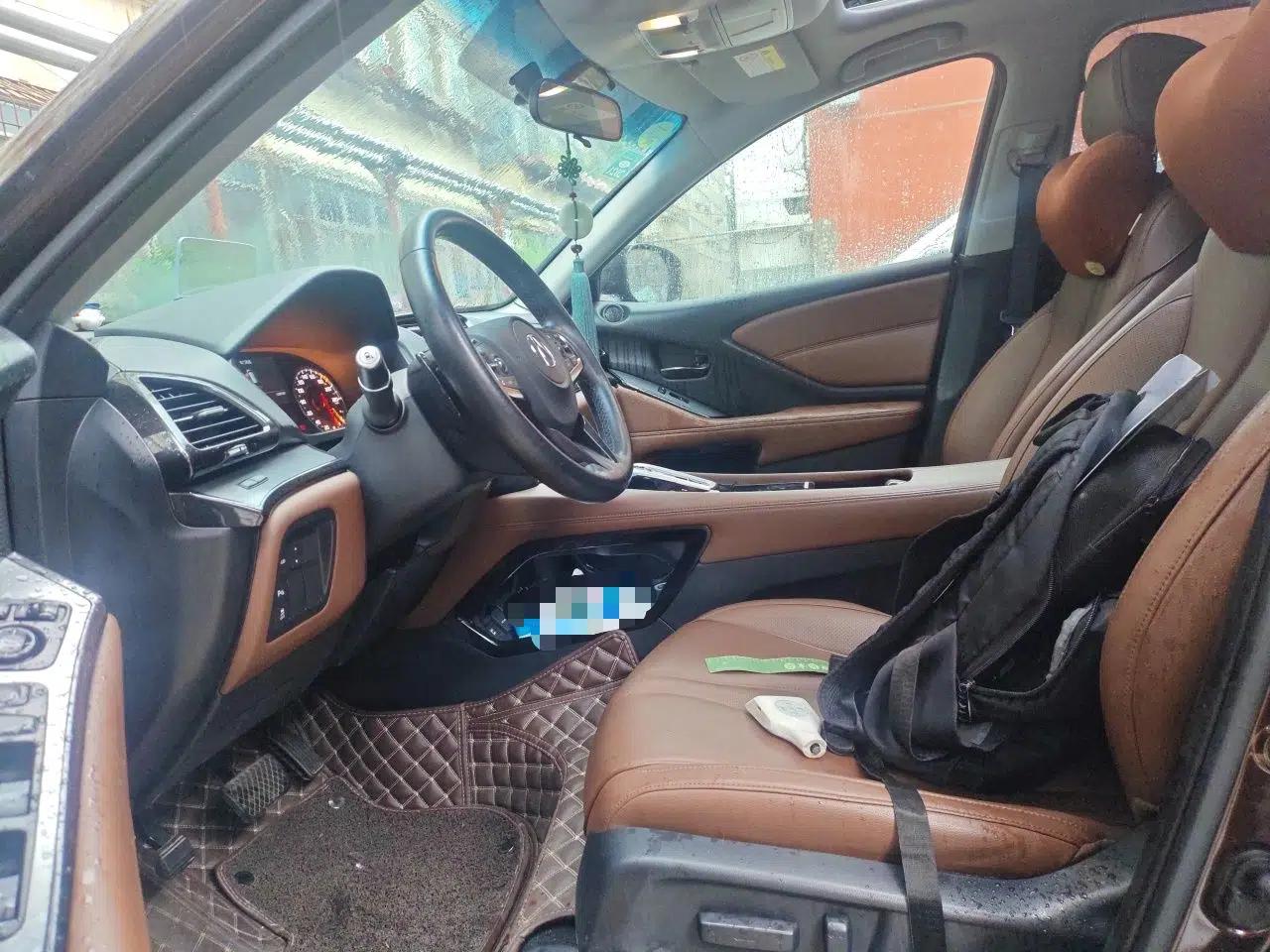 Acura CDX 2016 1.5T Two-Wheel Drive Deluxe Edition — миниатюра 16