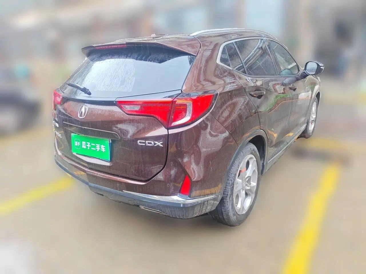 Acura CDX 2016 1.5T Two-Wheel Drive Deluxe Edition — миниатюра 6
