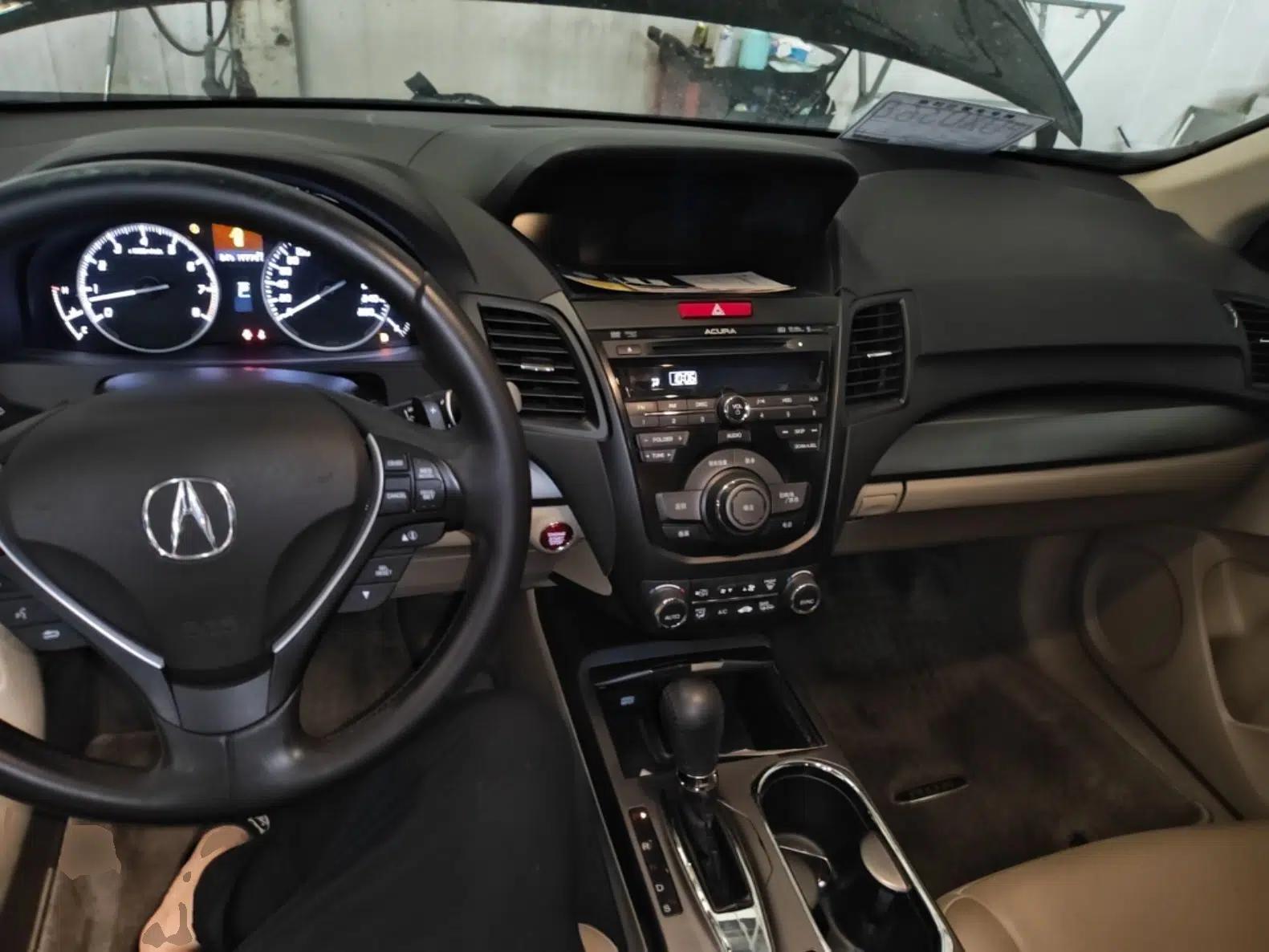 Acura RDX 2013 3.0L Two-Wheel Drive Elite Edition — миниатюра 13