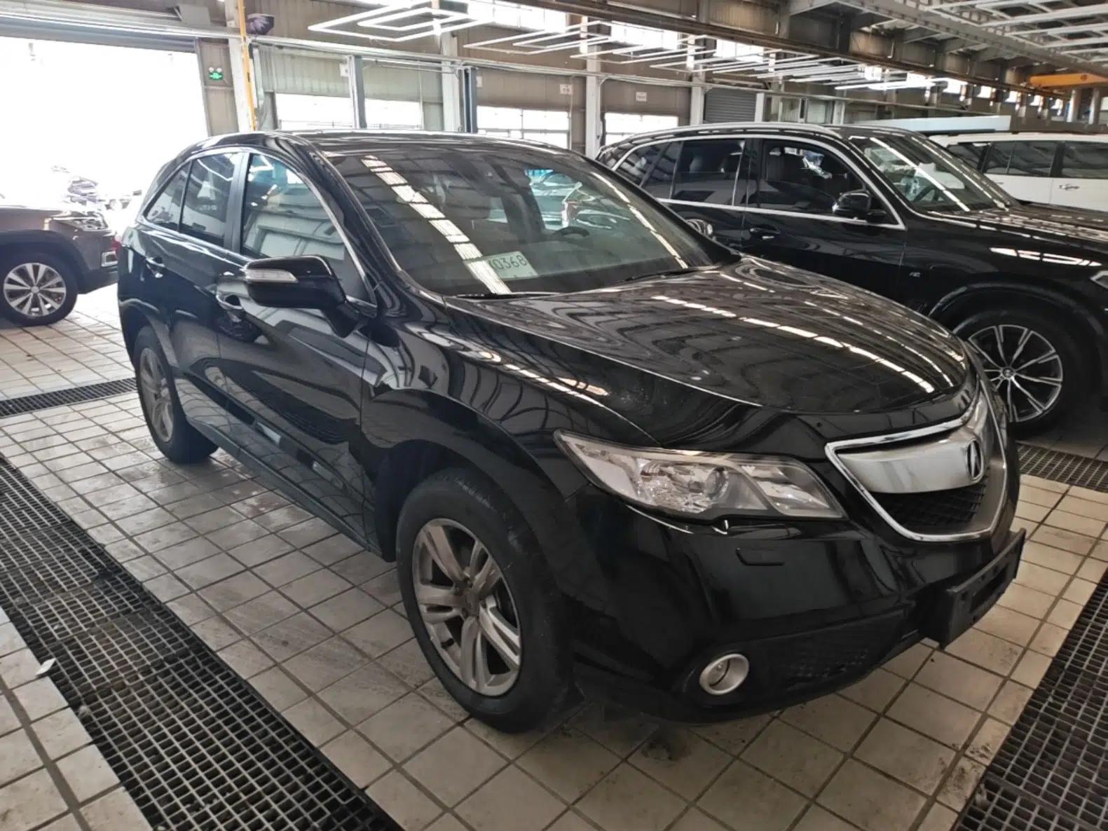 Acura RDX 2013 3.0L Two-Wheel Drive Elite Edition — миниатюра 3