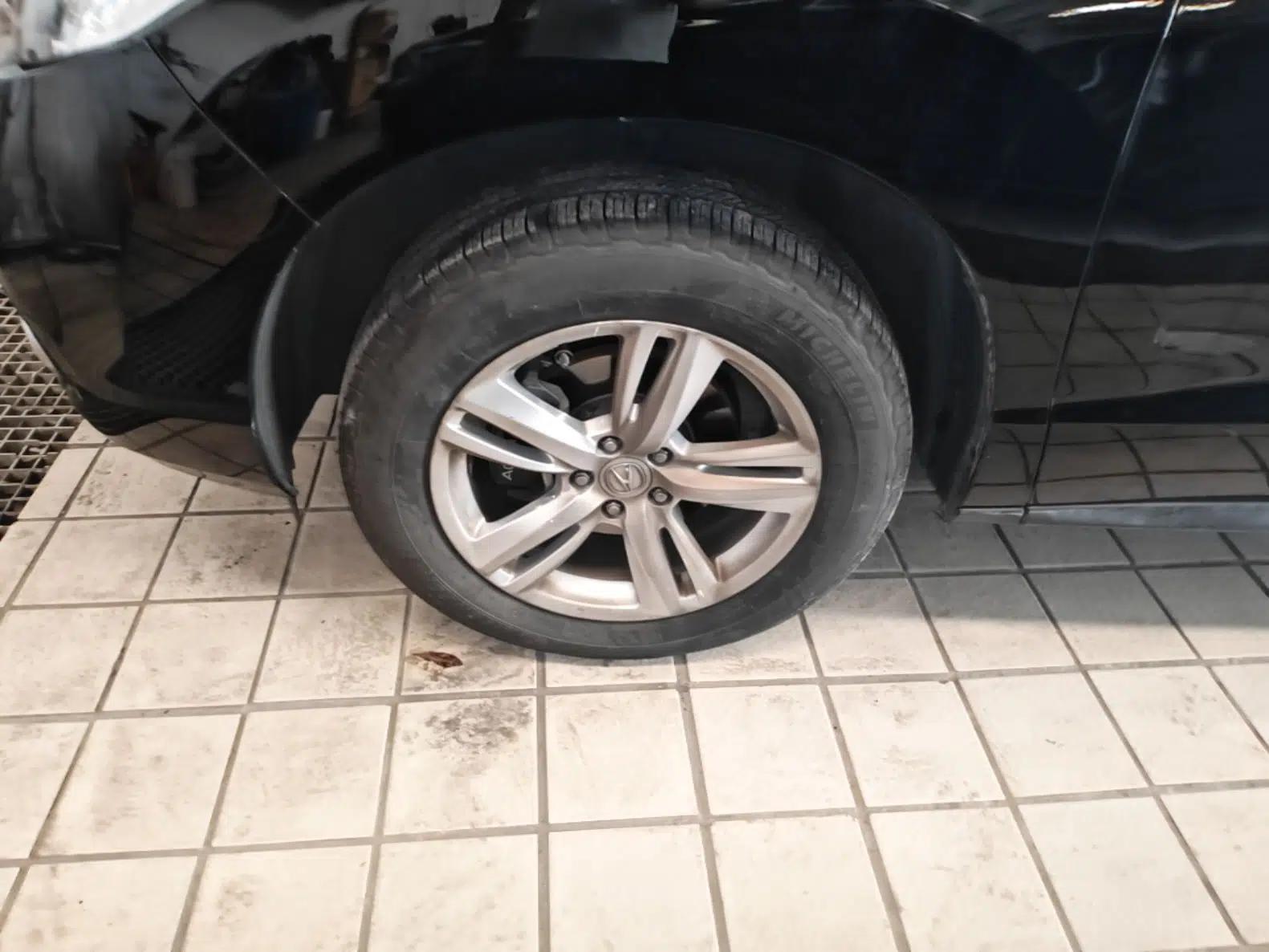 Acura RDX 2013 3.0L Two-Wheel Drive Elite Edition — миниатюра 8