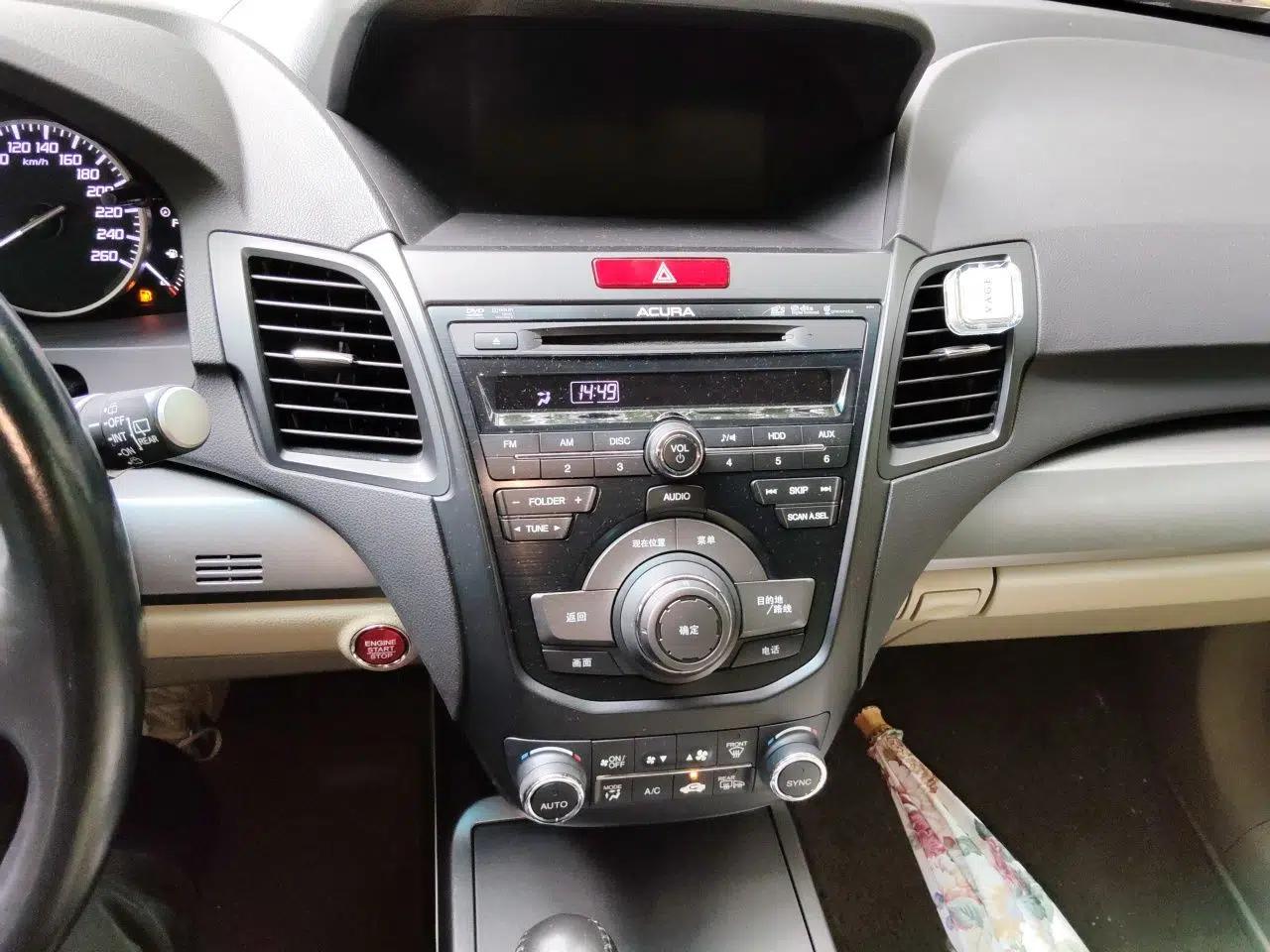 Acura RDX 2013 3.0L Two-Wheel Drive Elite Edition — миниатюра 14