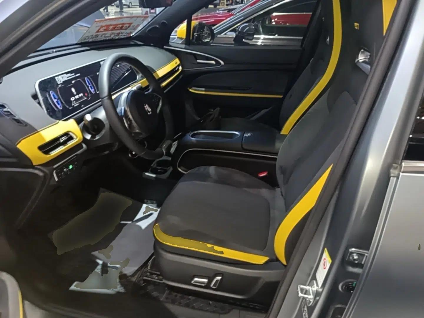 ORA Good Cat GT 2023 Mulan Edition 401km Prestige Version — миниатюра 18