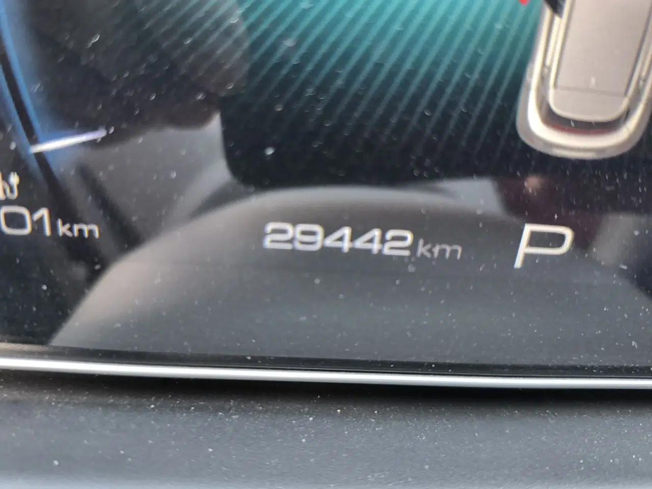 ORA Good Cat GT 2023 Mulan Edition 401km Prestige Version — миниатюра 13